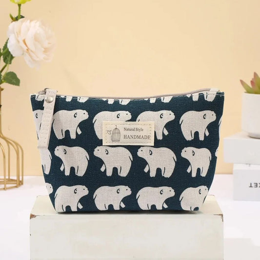 trousse-maquillage-ours-blanc-pratique