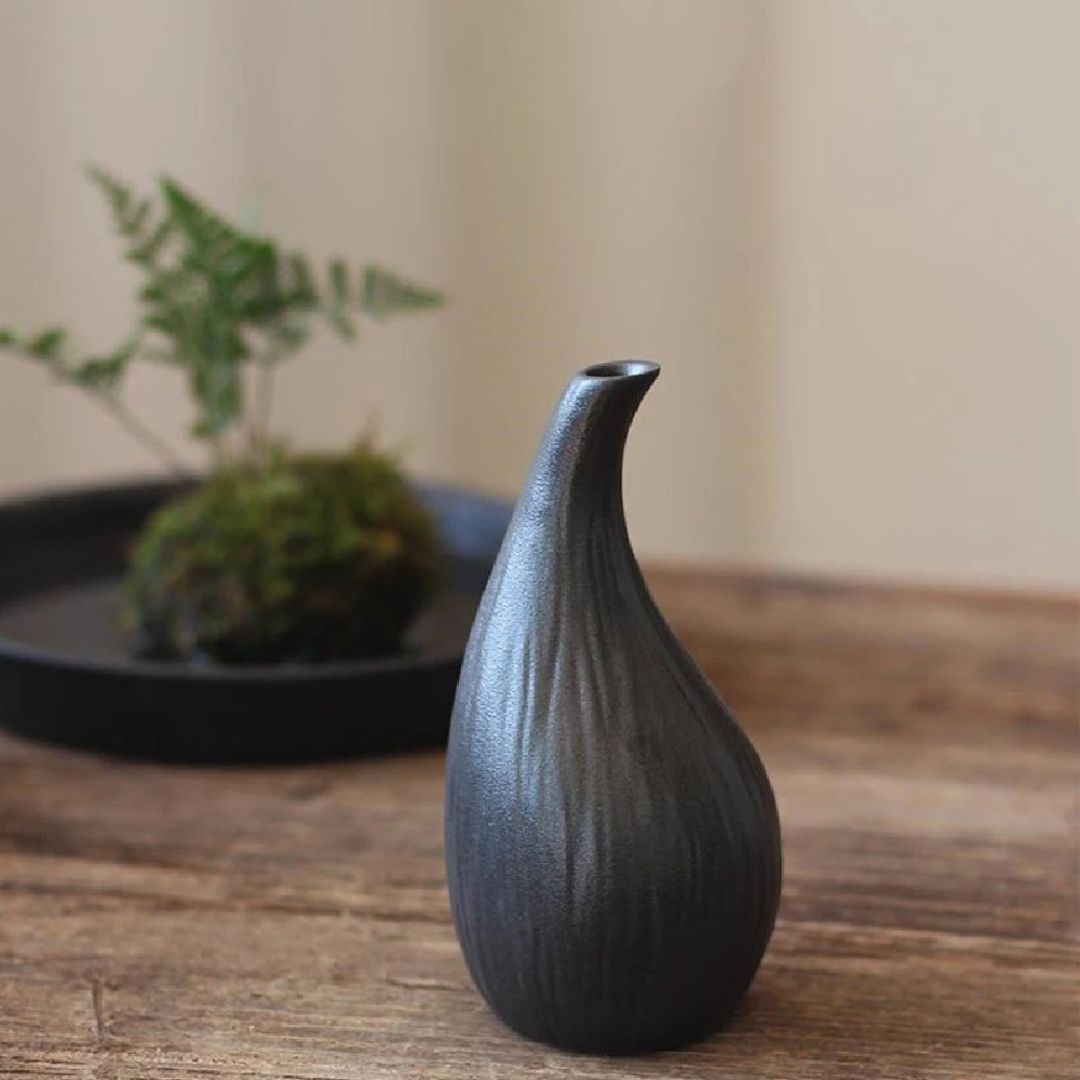 vase-wabi-variante-hana-noir