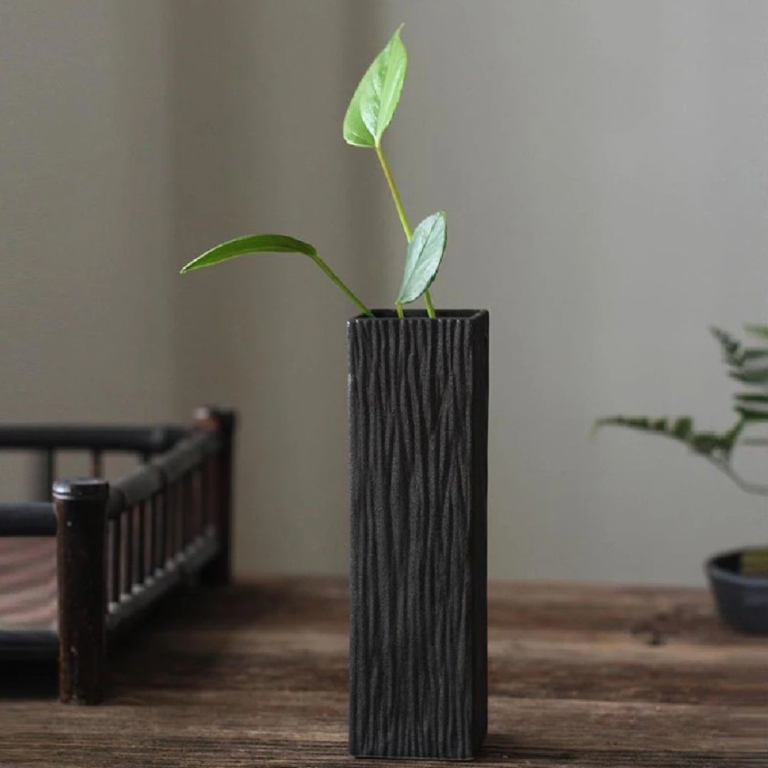 vase-wabi-variante-kaze-noir